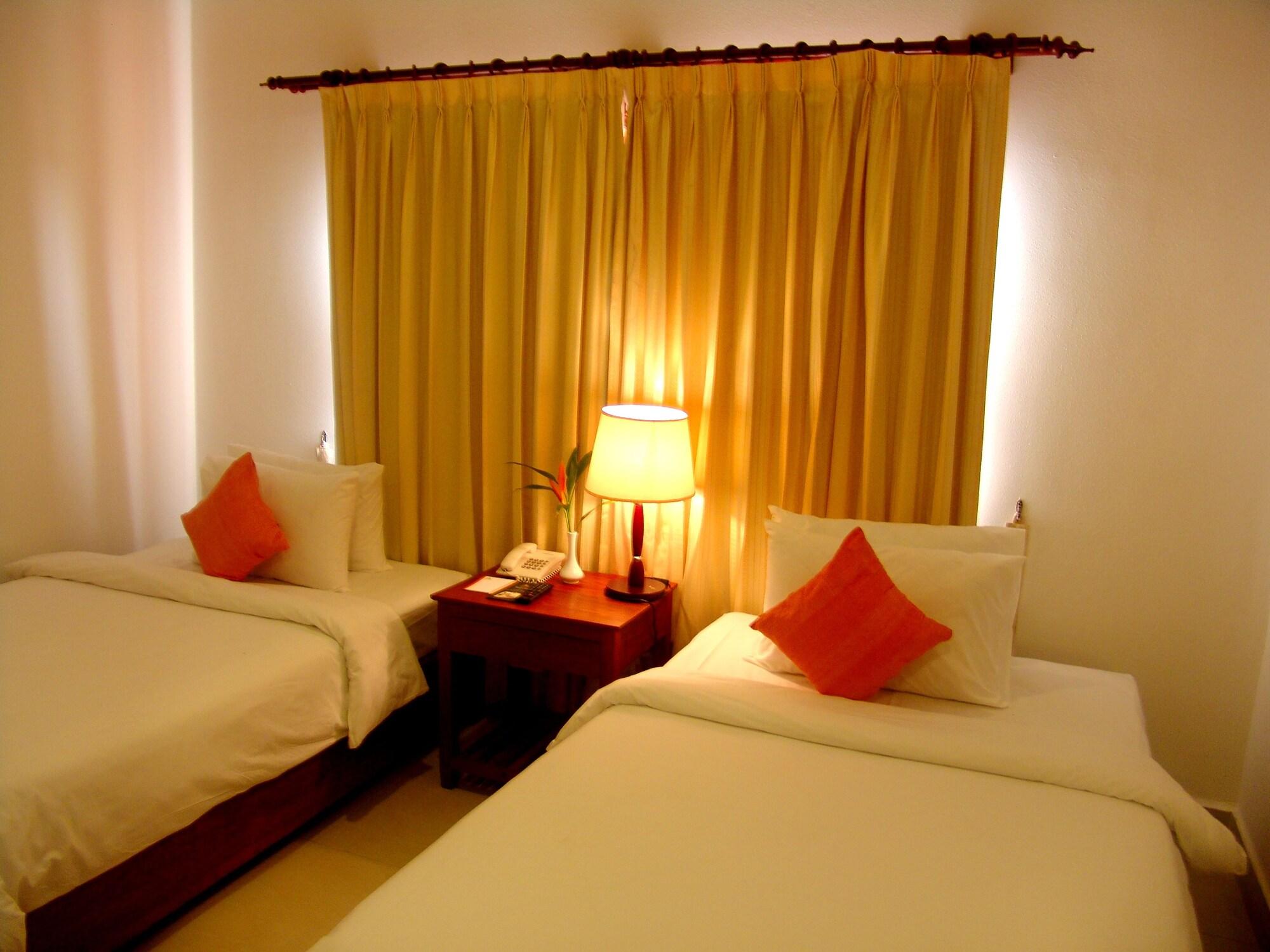 Sokhalay Angkor Inn Siem Reap Exterior photo