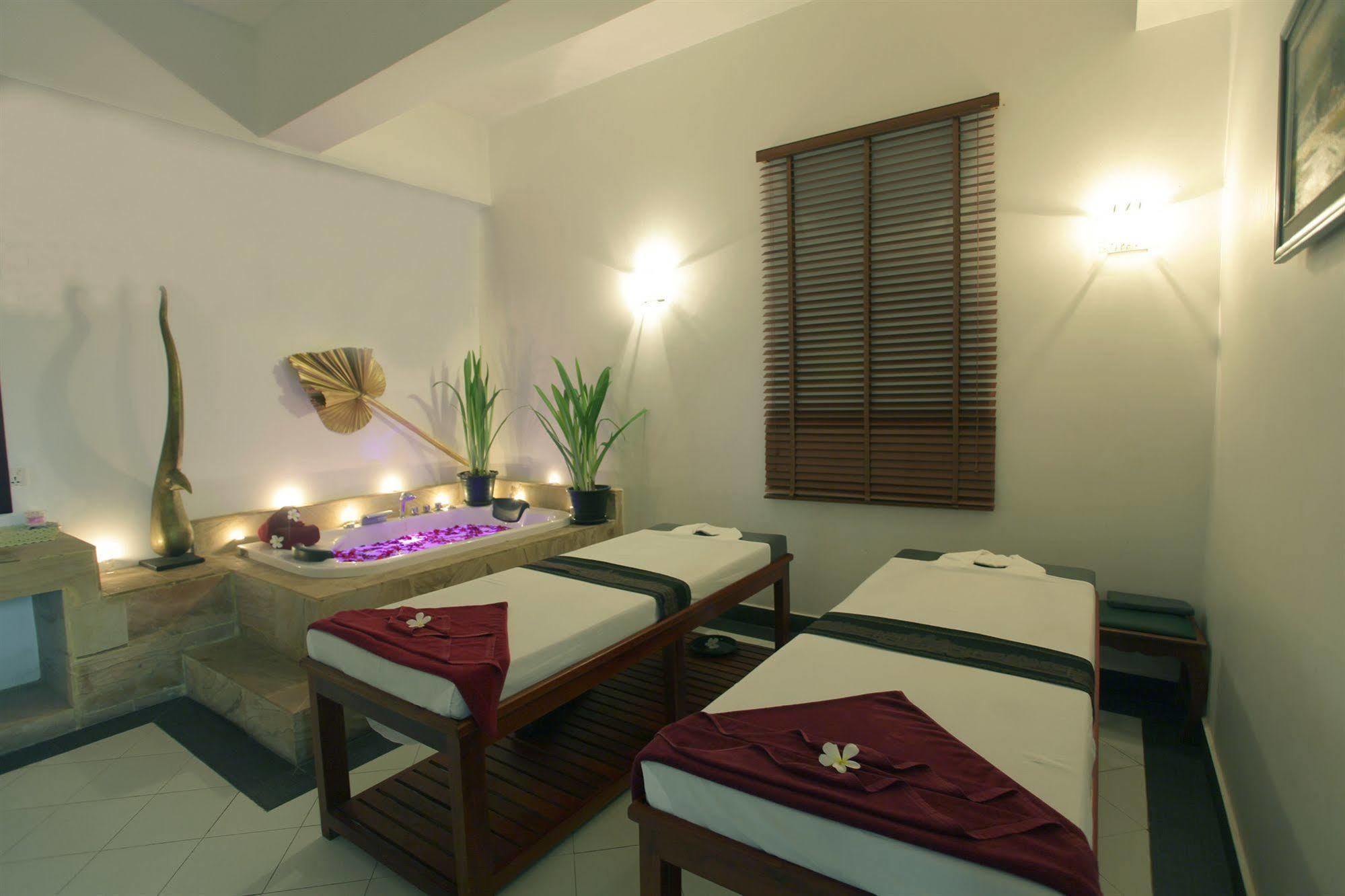 Sokhalay Angkor Inn Siem Reap Exterior photo